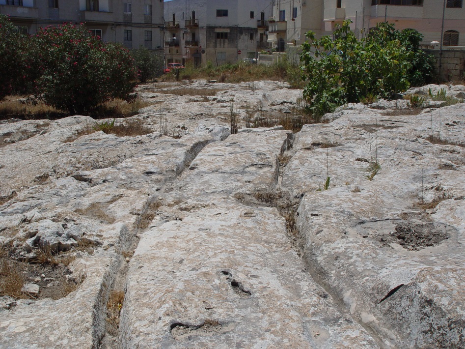 Click for full size image of Tal-Mensija Cart Tracks San Gwann (PID:111582) Tal-Mensija Cart Tracks San Gwann
