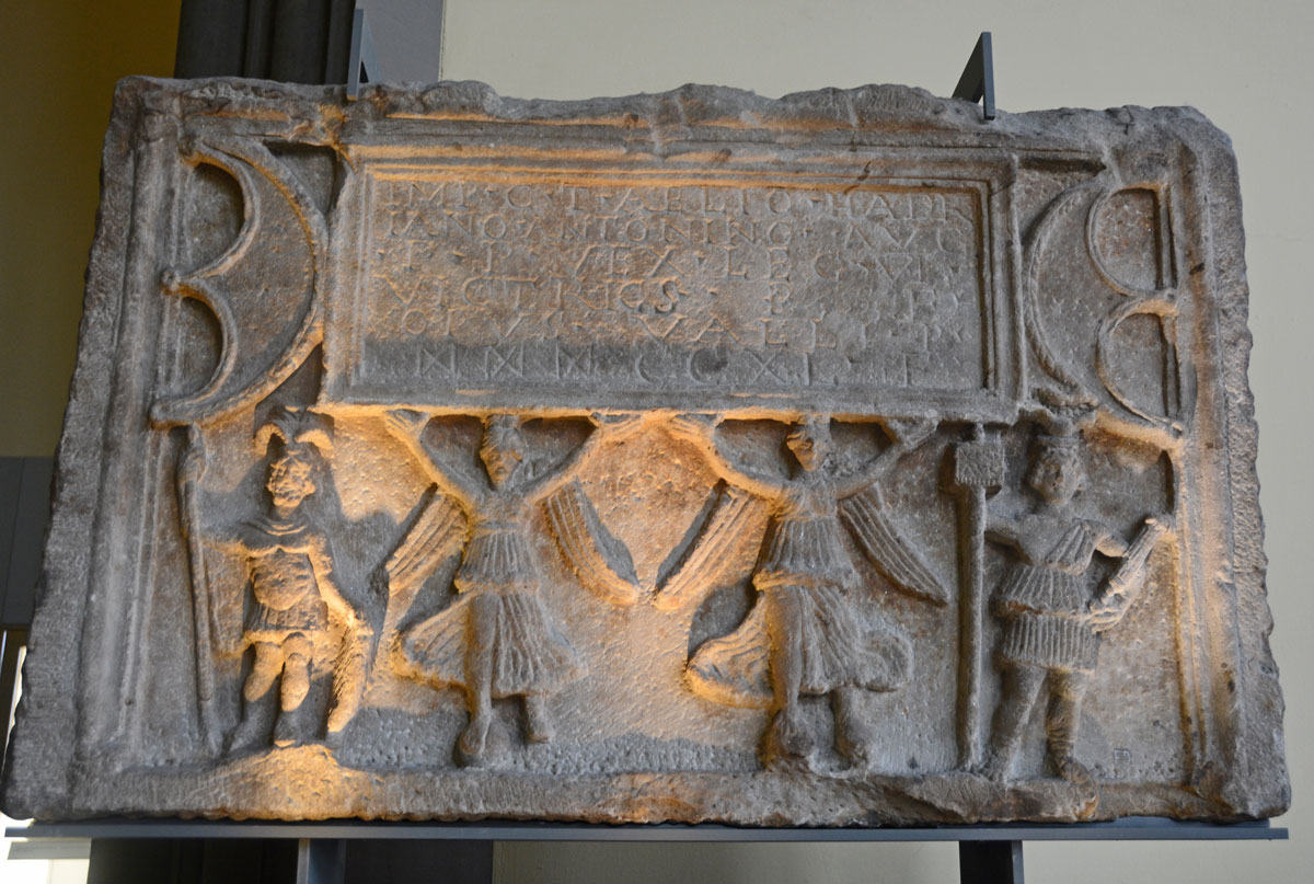 Click for full size image of Hunterian Museum (PID:202222) Hunterian Museum