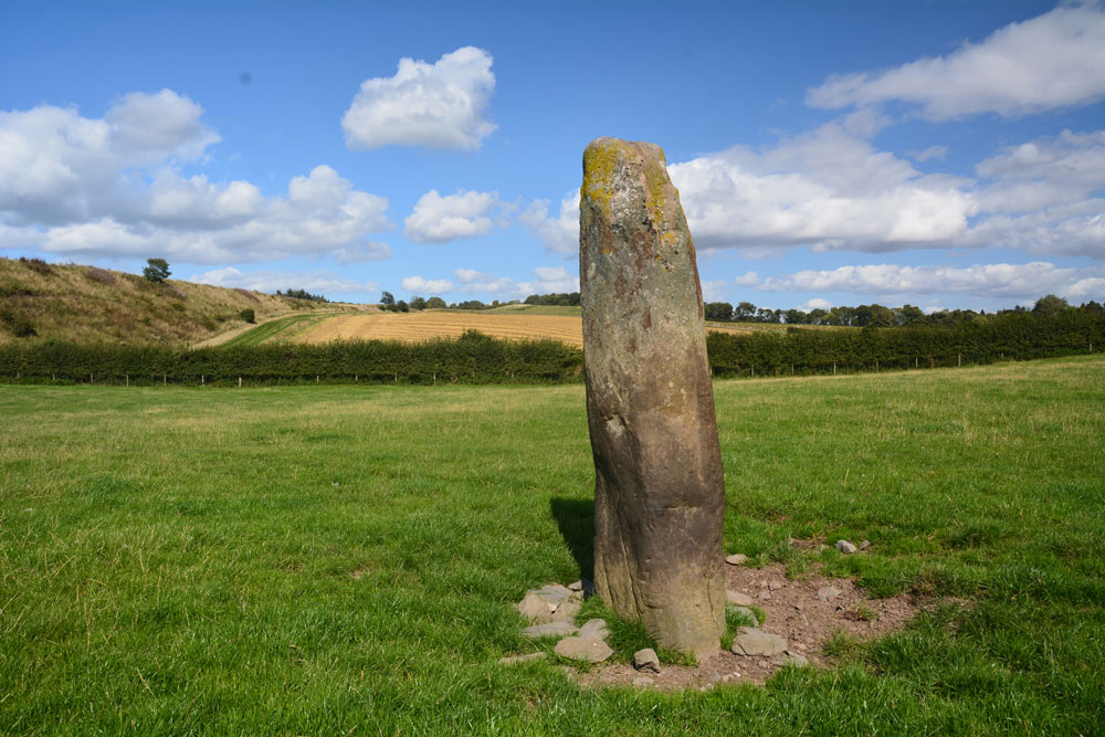 Click for full size image of Midshiels Standing Stone (PID:185416) Midshiels Standing Stone