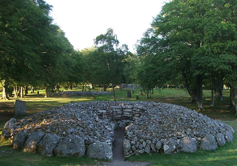 Click for full size image of Balnuaran of Clava SW (PID:102259) Balnuaran of Clava SW