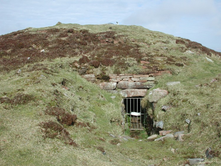 Vinquoy Chambered Cairn
