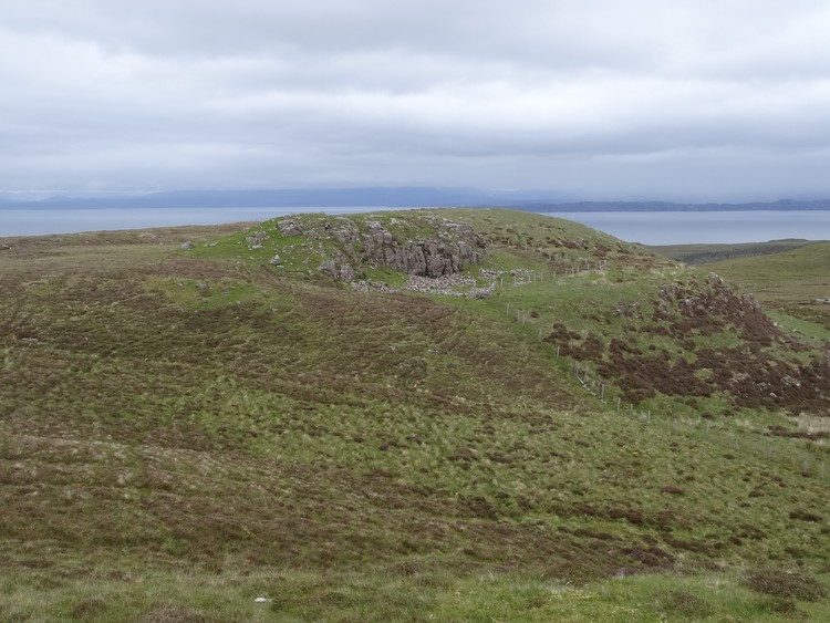 Dun Connavern - view from the NW (photo taken on June 2015).