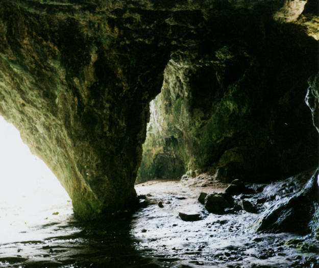 Click for full size image of Smoo Cave (PID:77406) Smoo Cave