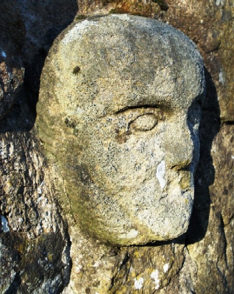 Minera Cup Stone (Carved Head)