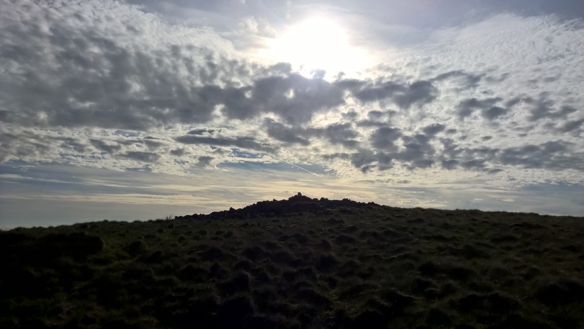 Click for full size image of Banc Llechwedd Mawr, Cairn I (PID:273301) Banc Llechwedd Mawr, Cairn I