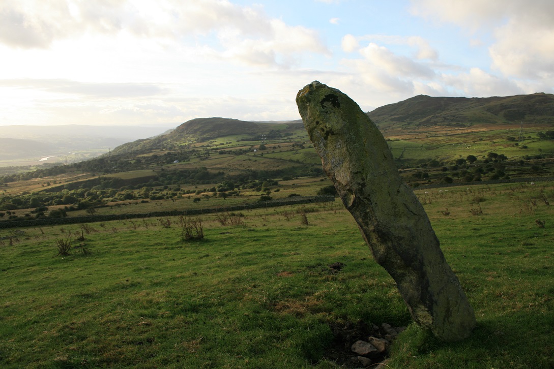 Click for full size image of Ffon-y-Cawr (PID:139972) Ffon-y-Cawr