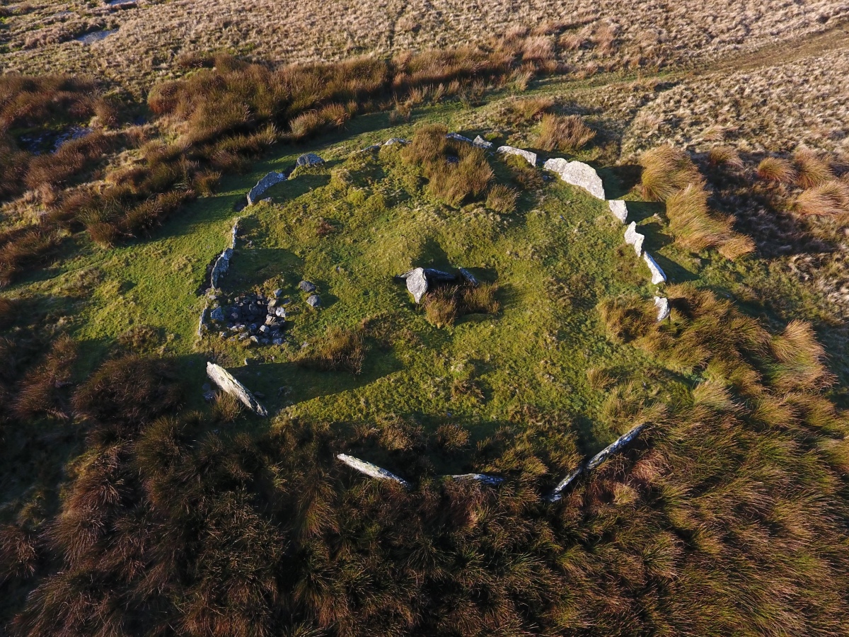 Click for full size image of Carn Llechart Cairn Circle (PID:220917) Carn Llechart Cairn Circle