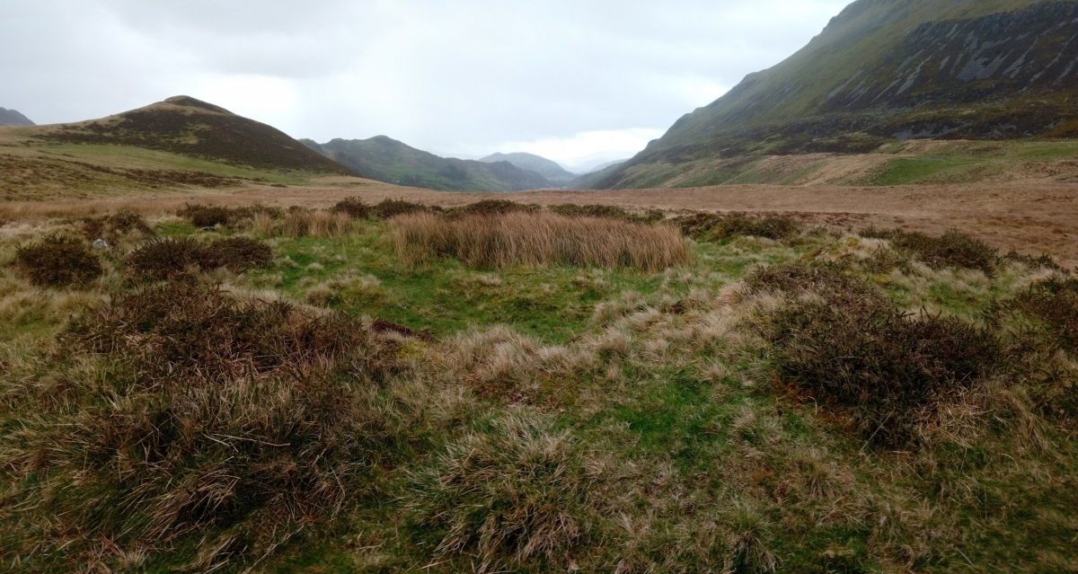 Click for full size image of Hafoty-Fach cairns (PID:271448) Hafoty-Fach cairns