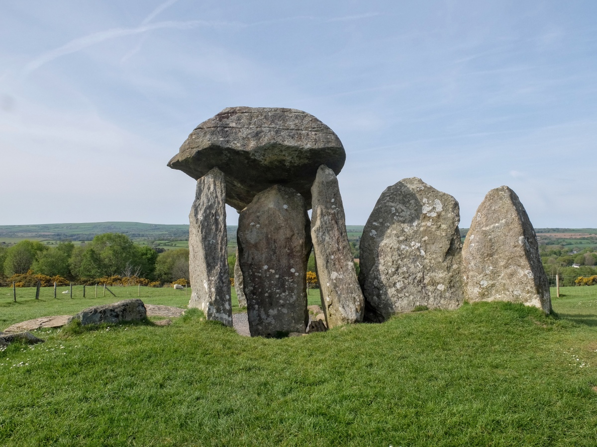 Click for full size image of Pentre Ifan (PID:289403) Pentre Ifan