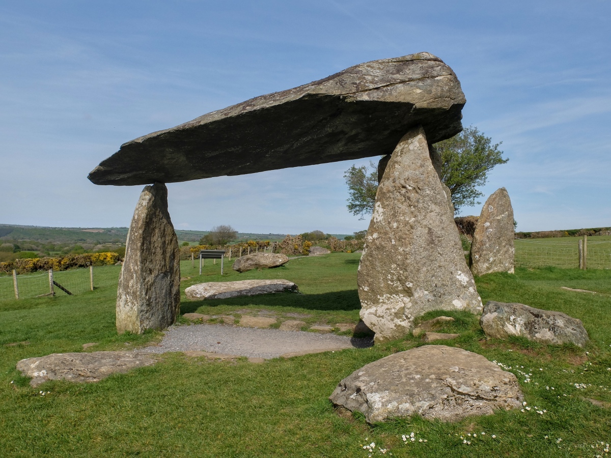 Click for full size image of Pentre Ifan (PID:289402) Pentre Ifan