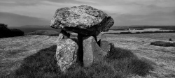 Click for full size image of Carreg Samson, Abercastle (PID:234641) Carreg Samson, Abercastle