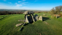 Click for full size image of Pentre Ifan (PID:256371) Pentre Ifan