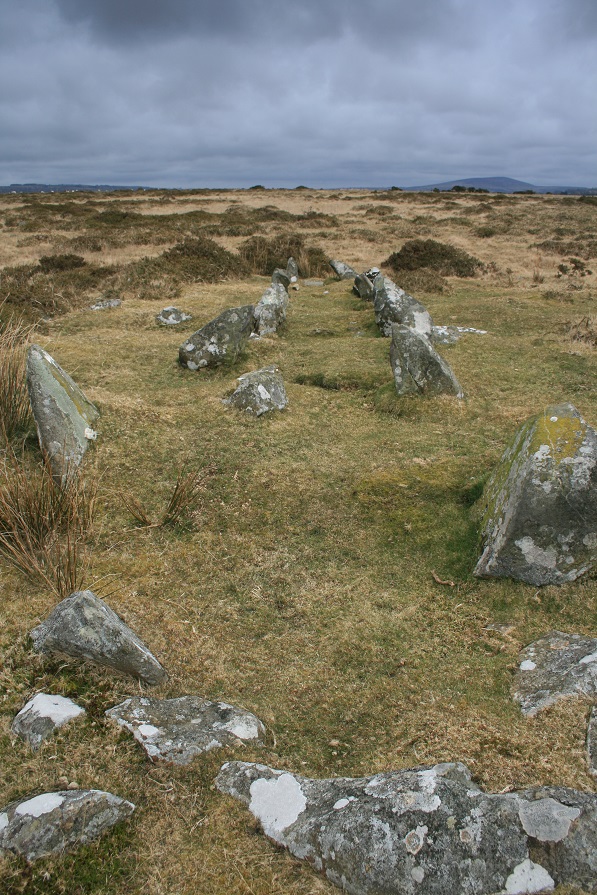 Click for full size image of Bedd yr Afanc (PID:117844) Bedd yr Afanc