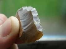 Thumb scraper