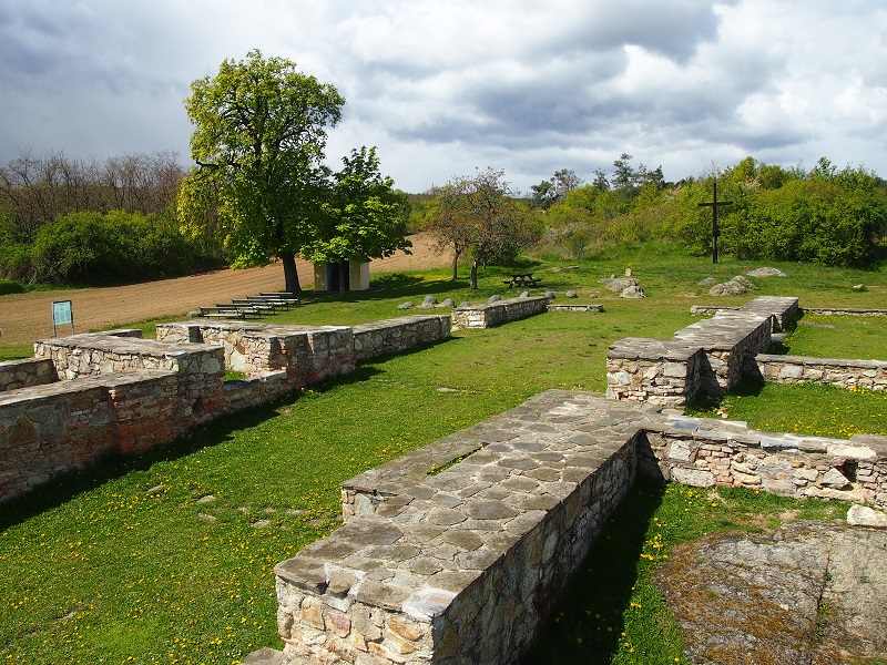 Reconstructed foundations of the church which was coincidentally built to serve just for a few short years. Such an extraordinary fate.