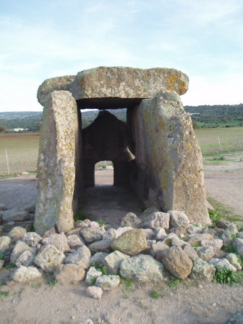 Sa Coveccada Dolmen