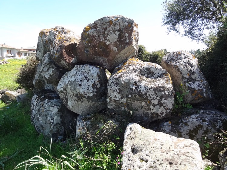 Bentu 'e Crobis Nuraghe