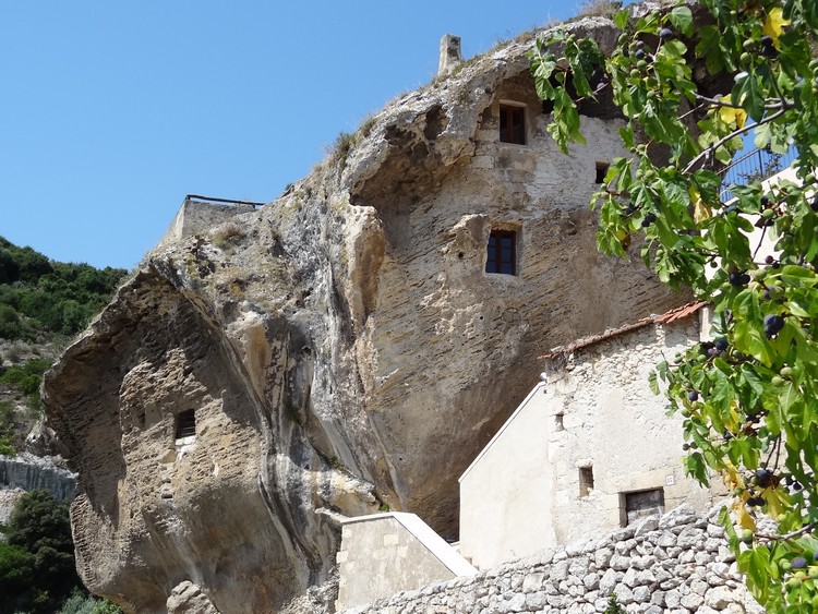 Domus de Janas Della Rocca