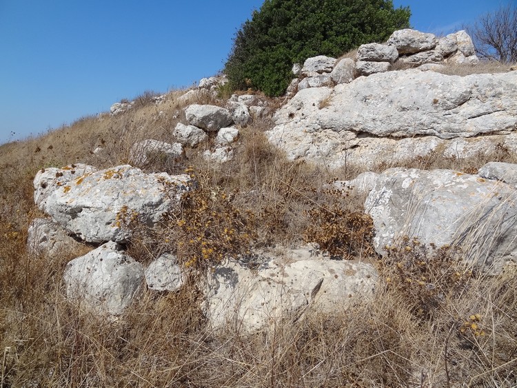 Serra Cannigas Nuraghe