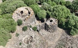 Santa Barbara Nuraghe (Villanova Truschedu)