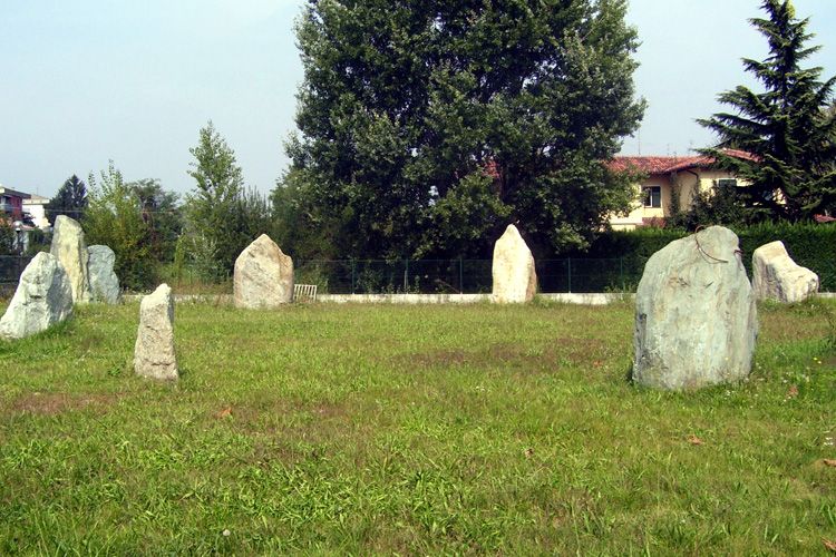 Menhirs di Cavaglià