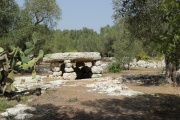 Scusi Dolmen - PID:157174