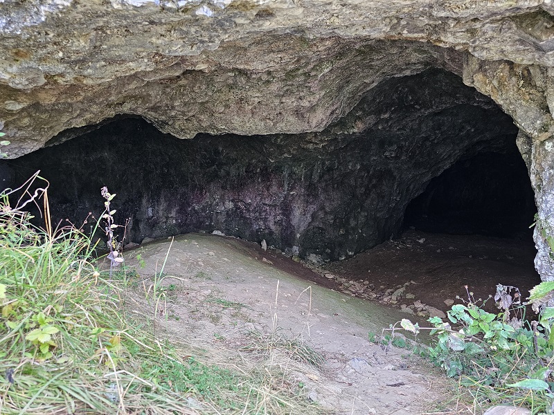 Morana Cave