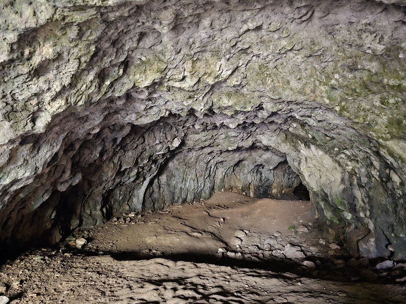 Morana Cave