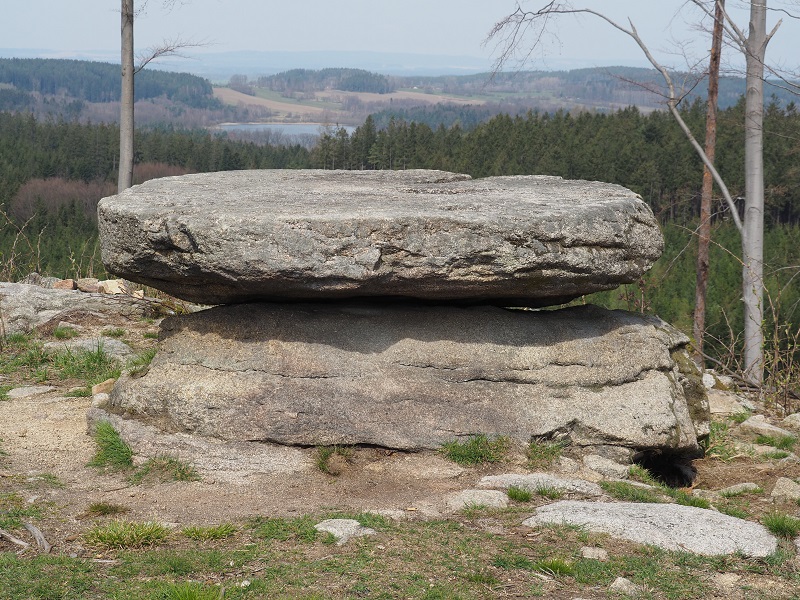 Stone Table Kunějov