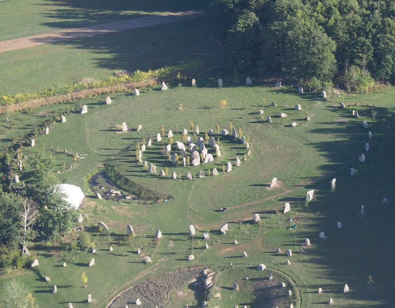 Větrov Modern Megaliths