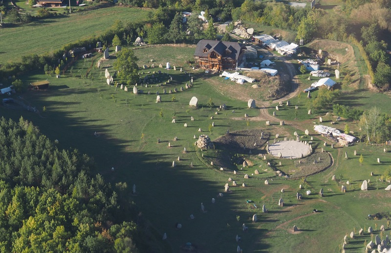 Větrov Modern Megaliths