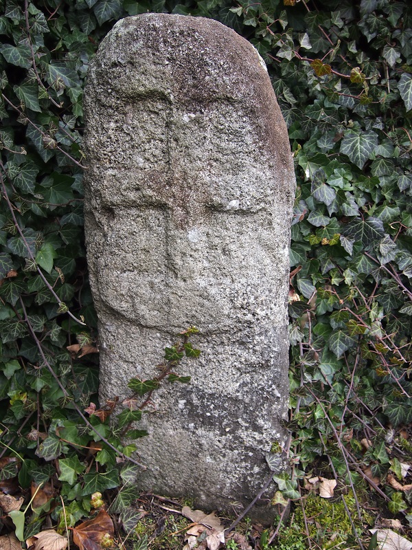 Cross Stone Jeřeň