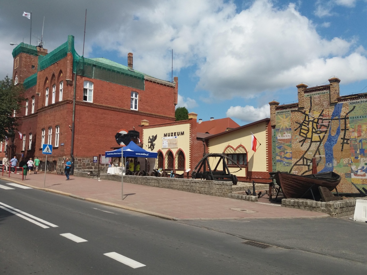 Muzeum Regionalne Wolin

Photo by Bøddel  02/08-2019