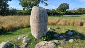 Karlevistenen