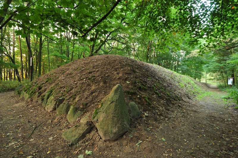 Sarnowo Long Barrows