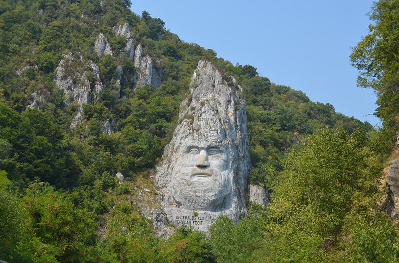 Click for full size image of The face of Dacian King Decebalus (PID:136438) The face of Dacian King Decebalus