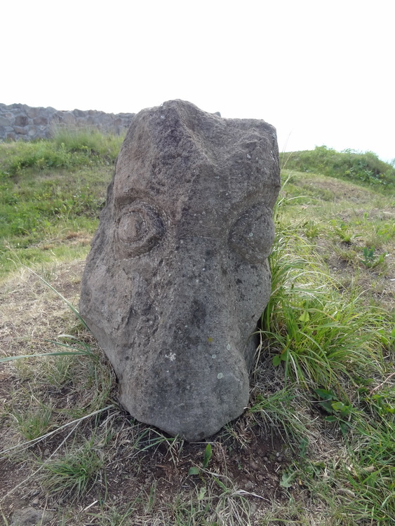 Stone faces 4