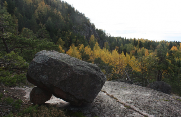 Click for full size image of Megaliths of Hogland Island (PID:157905) Megaliths of Hogland Island