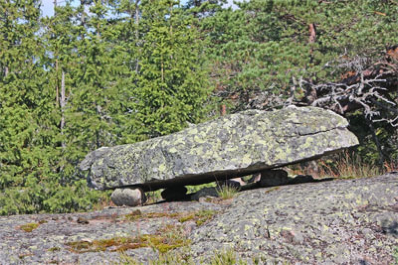 Click for full size image of Megaliths of Hogland Island (PID:157902) Megaliths of Hogland Island