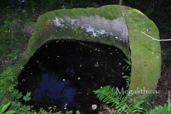 Semi-monolithic dolmen 4 Chukhukt River