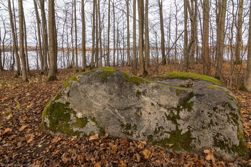 Shaman Rock on Lake Dgo