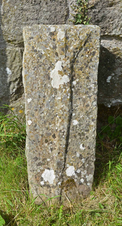 Click for full size image of St Oswald's Church (Dean) (PID:245344) St Oswald's Church (Dean)