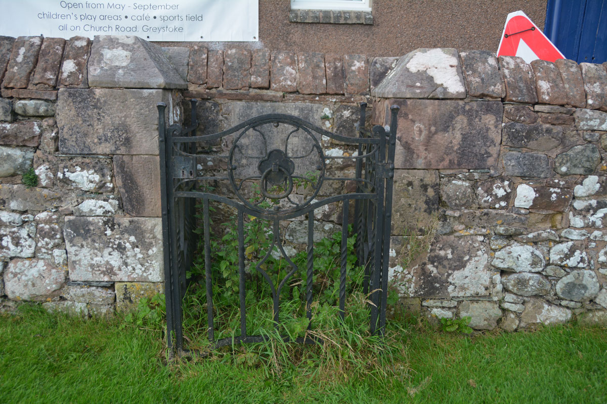 Click for the gallery page to add comments and vote (PID:201931) Sanctuary Stone (Greystoke)