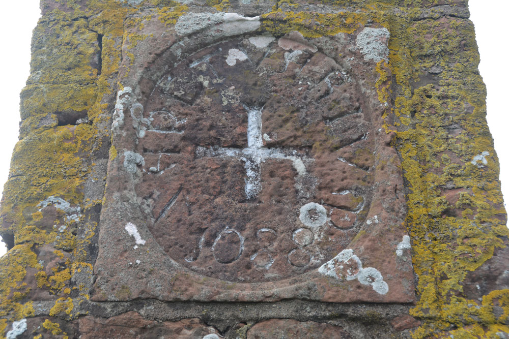 Click for the gallery page to add comments and vote (PID:184372) Cross House Incised Stone