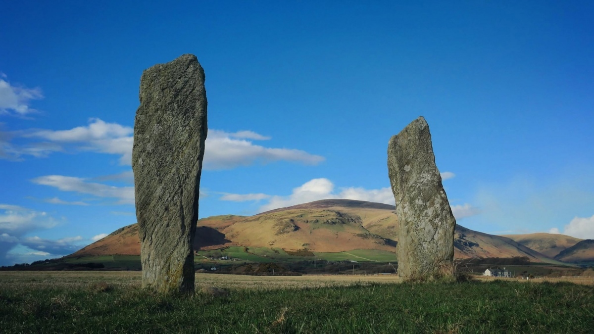 Click for the gallery page to add comments and vote (PID:306802) Giants Grave, Kirksanton