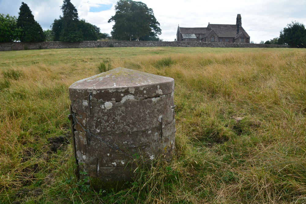 St Mungo's Well (Bromfield)