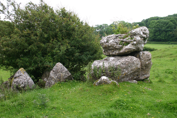 Click for the gallery page to add comments and vote (PID:14982) Great Urswick Burial Chamber