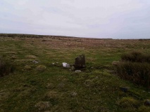 Faulds Brow Holed stone and Enclosure