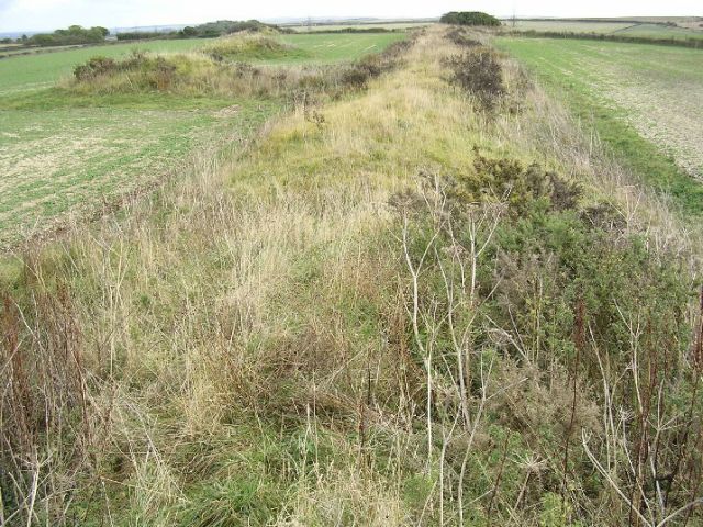 Click for the gallery page to add comments and vote (PID:3873) Broadmayne Bank Barrow