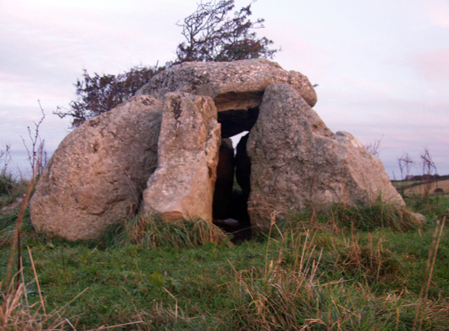 Click for the gallery page to add comments and vote (PID:9495) Hellstone